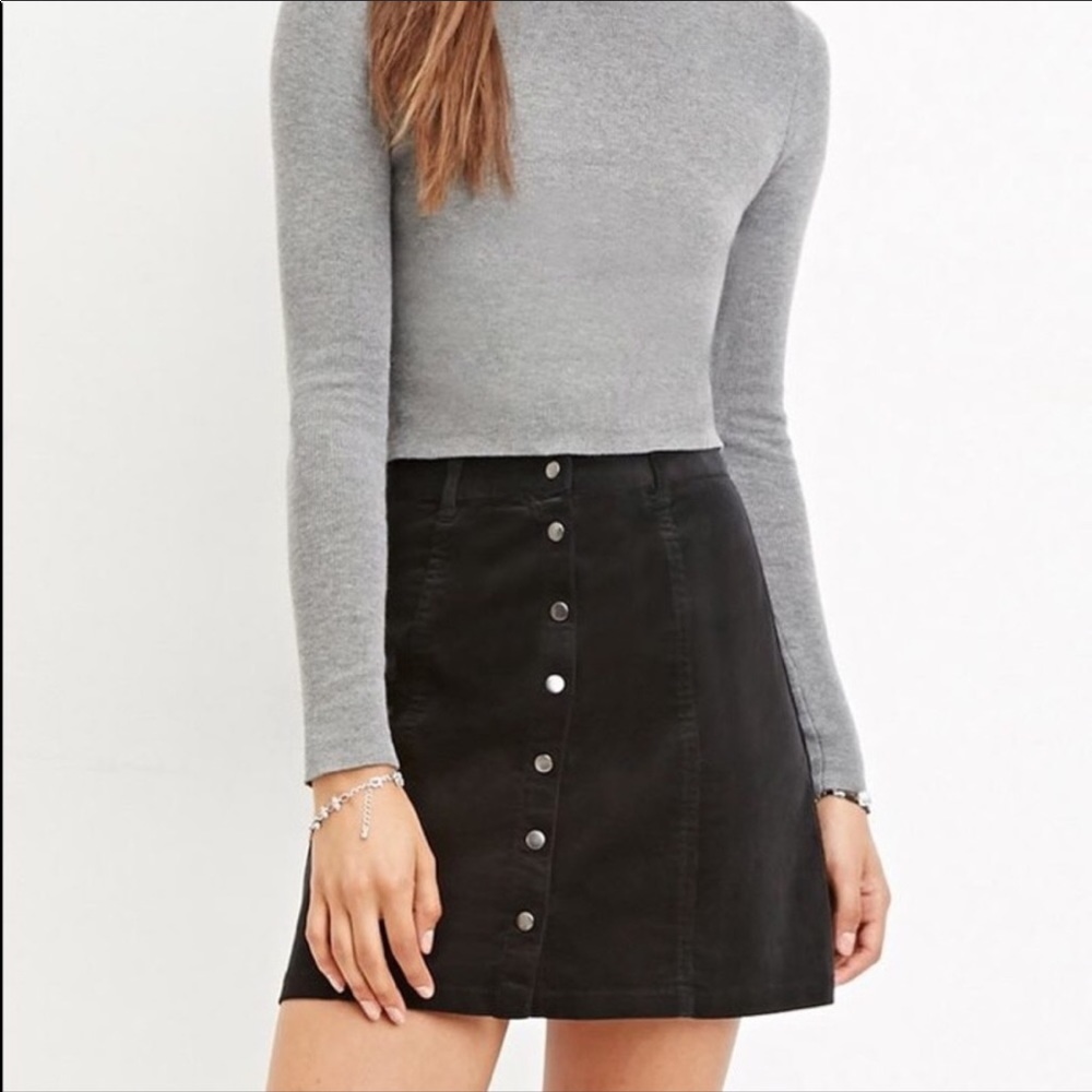 forever 21 🌸 black corduroy button up mini skirt